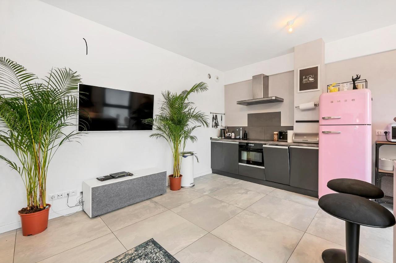 Lumina 4-Room Apart With Large Balcony ワルシャワ エクステリア 写真